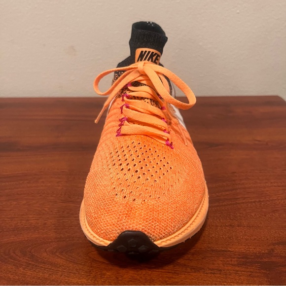 Nike flynit women size 10 orange black gym running walking training sneakers - Picture 3 of 9